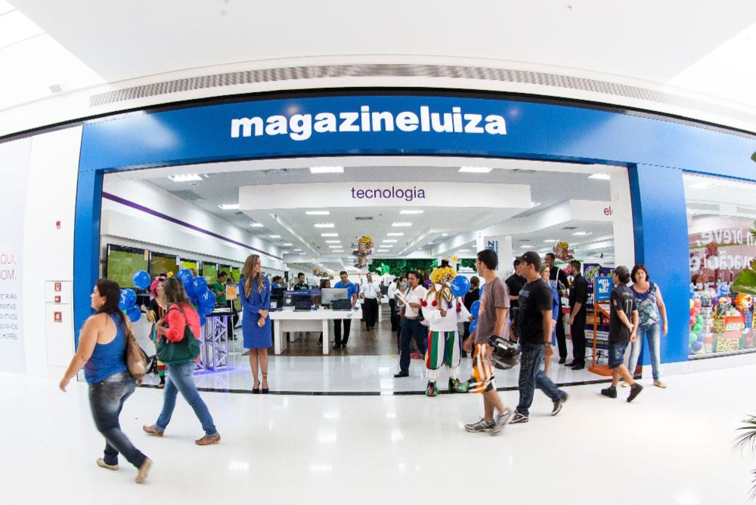 2022_Brazil_Magazine-Luiza-SA-Large-Company-Photo