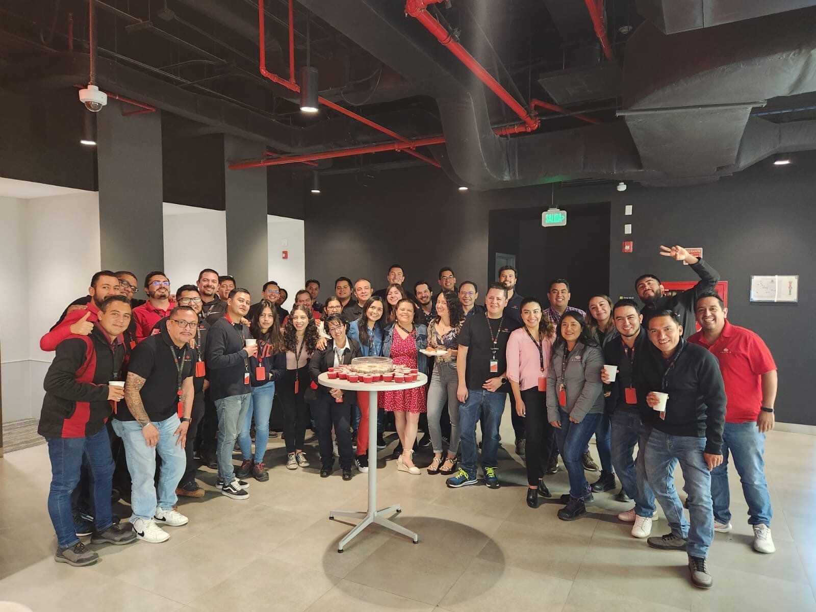 2025-Mexico-Equinix-Photo