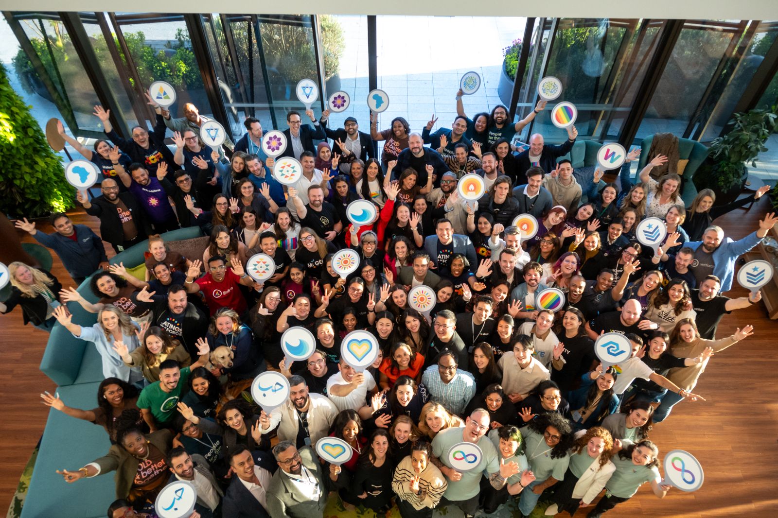2026-Mexico-Salesforce-Photo-Large_achicada