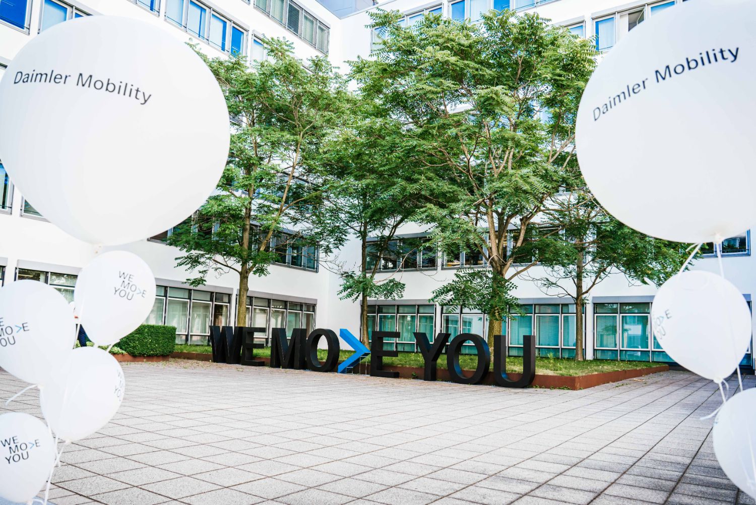 Daimler_Mobility_Branding_HQ